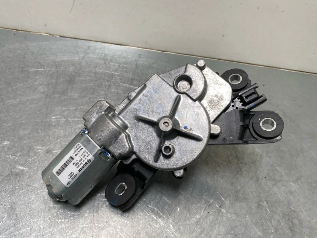 Volvo XC40/RECHARGE 2018- Ablaktörlő motor, csomagtérajtó nézet 2