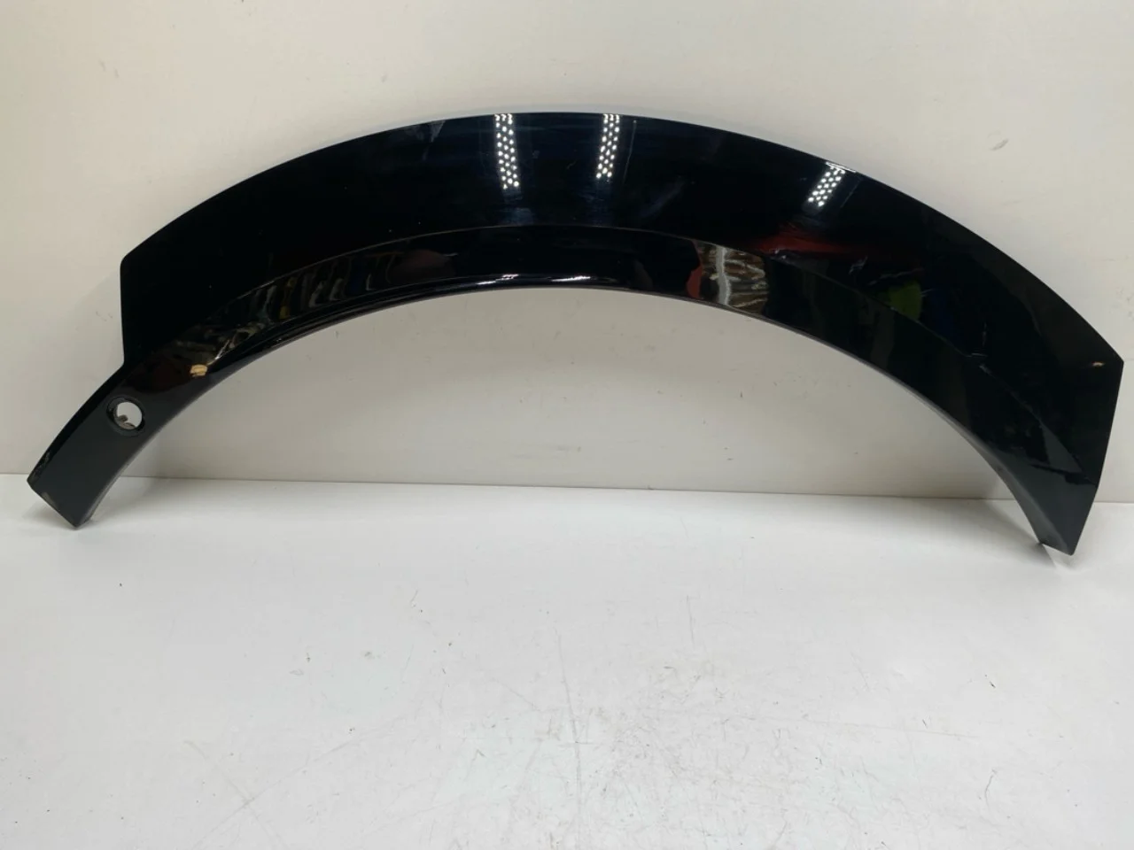 Wheel arch trim