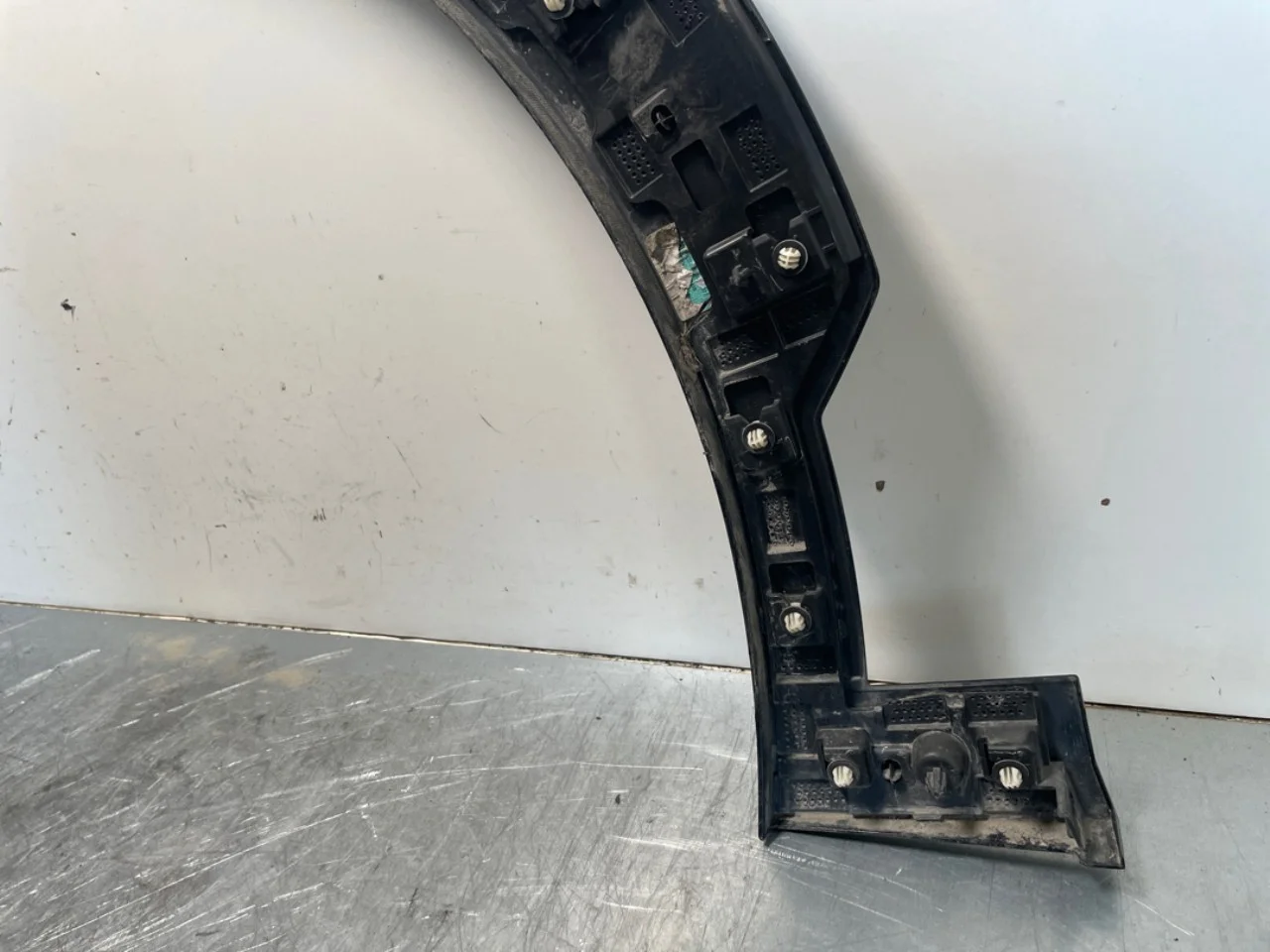 Wheel arch trim view 4