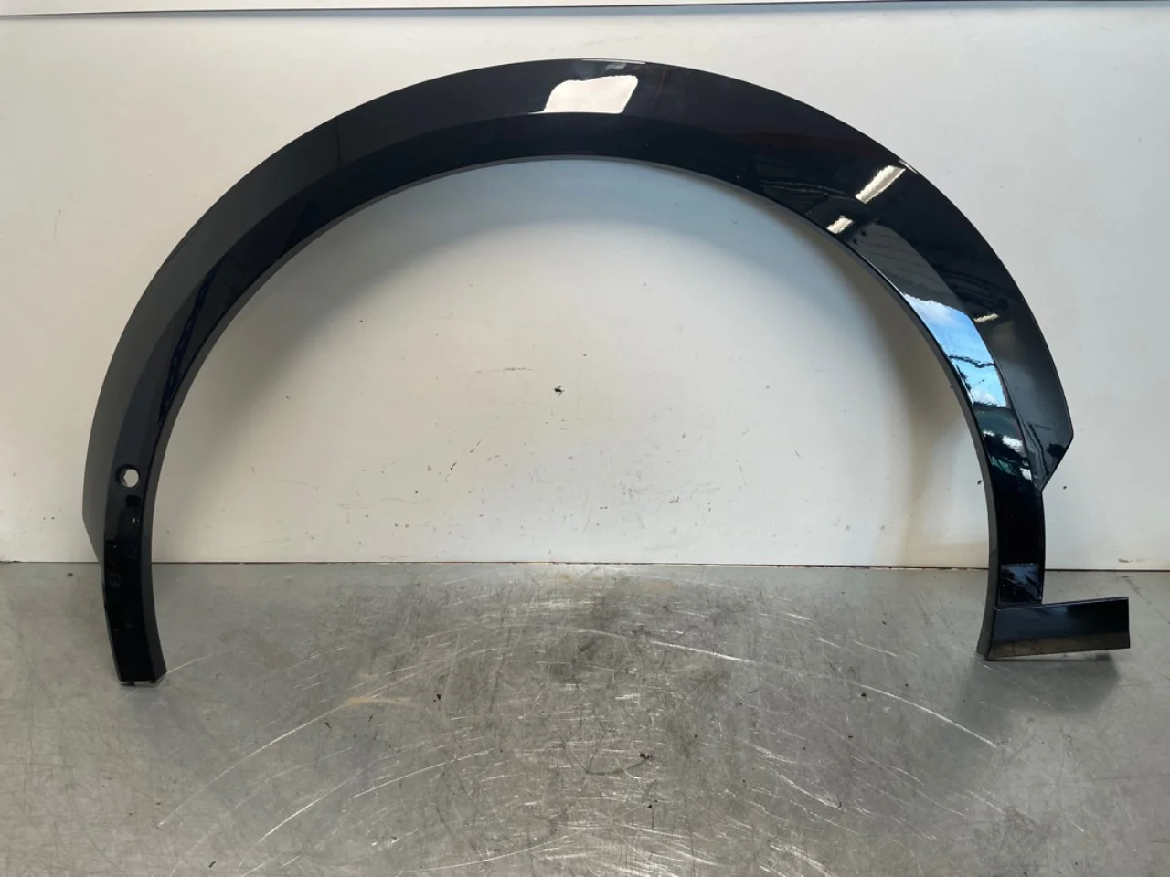 Wheel arch trim