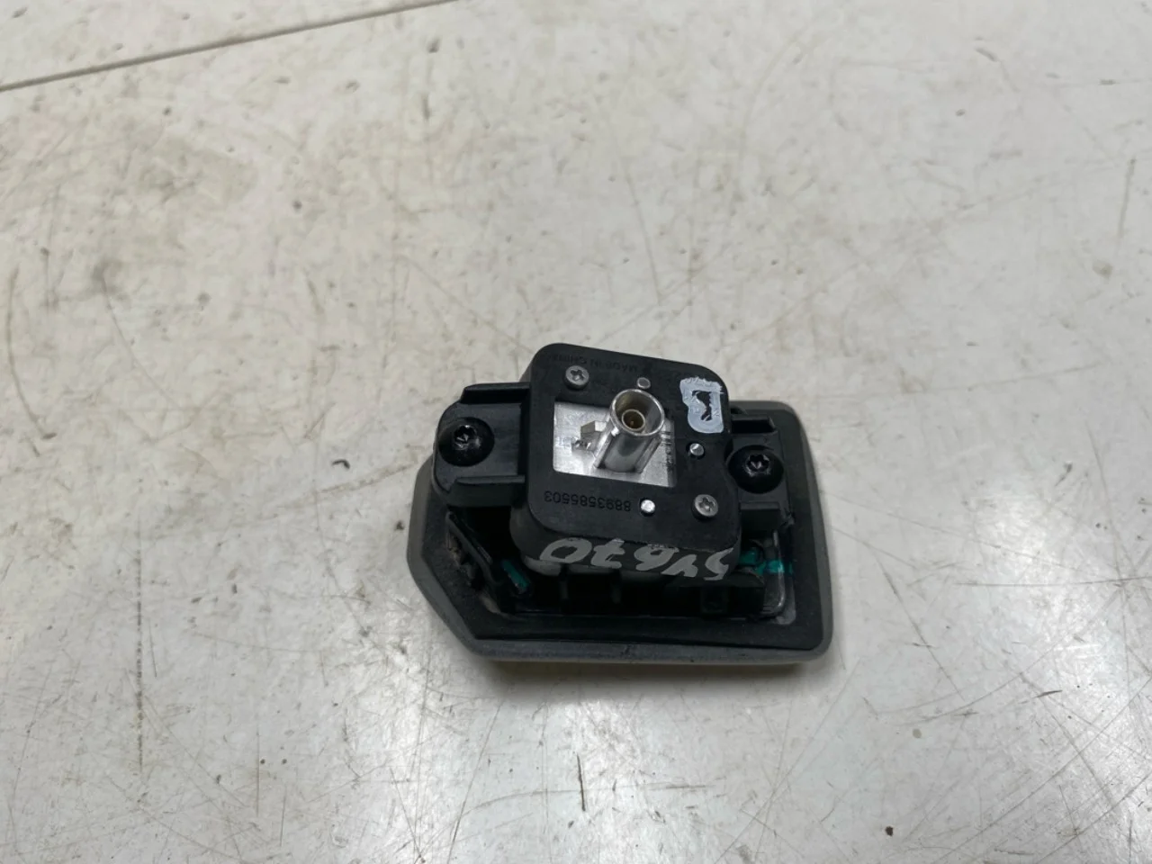 Exterior camera view 3