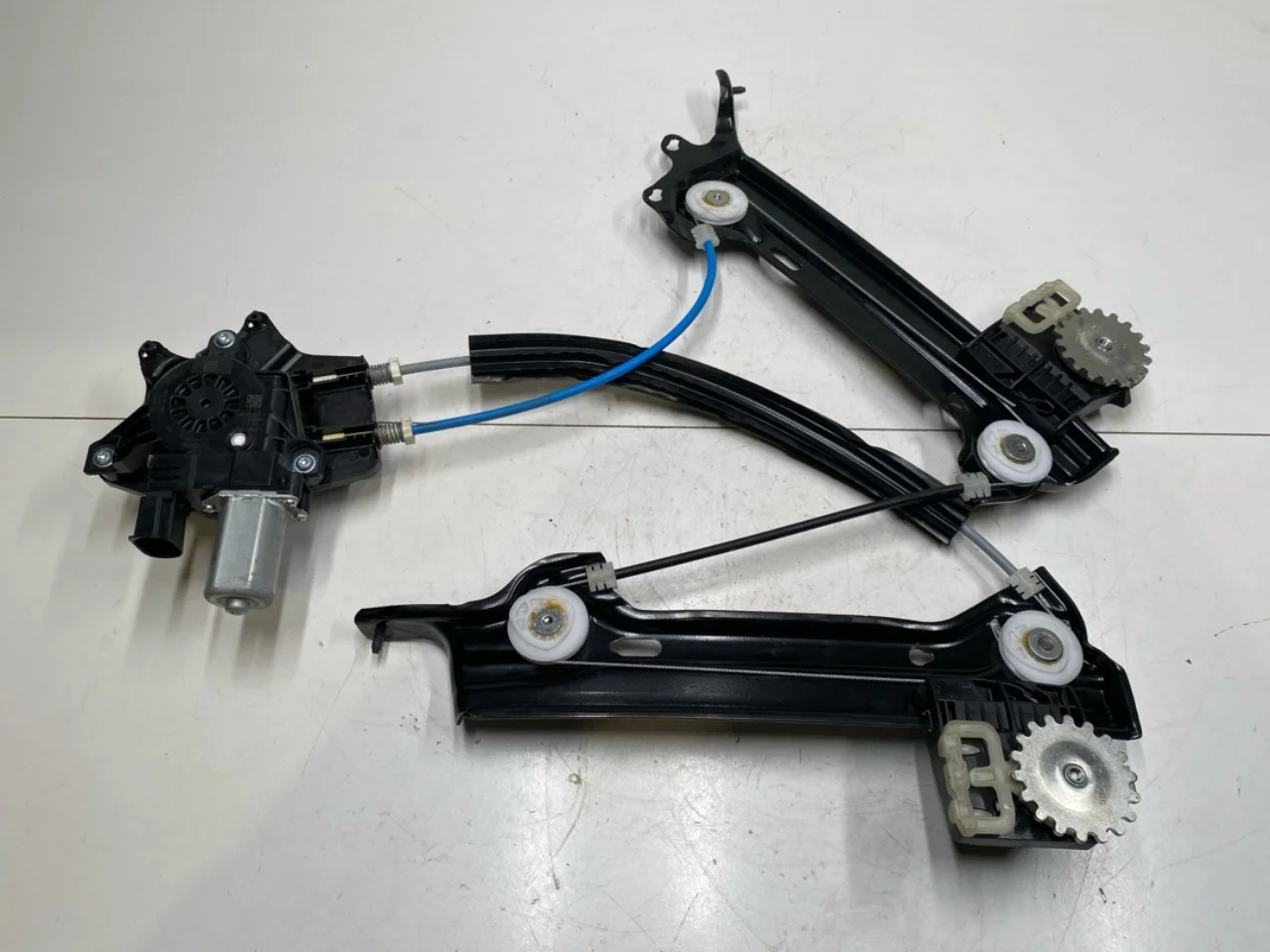 BMW IX 2022- Macara geam electrică, completă