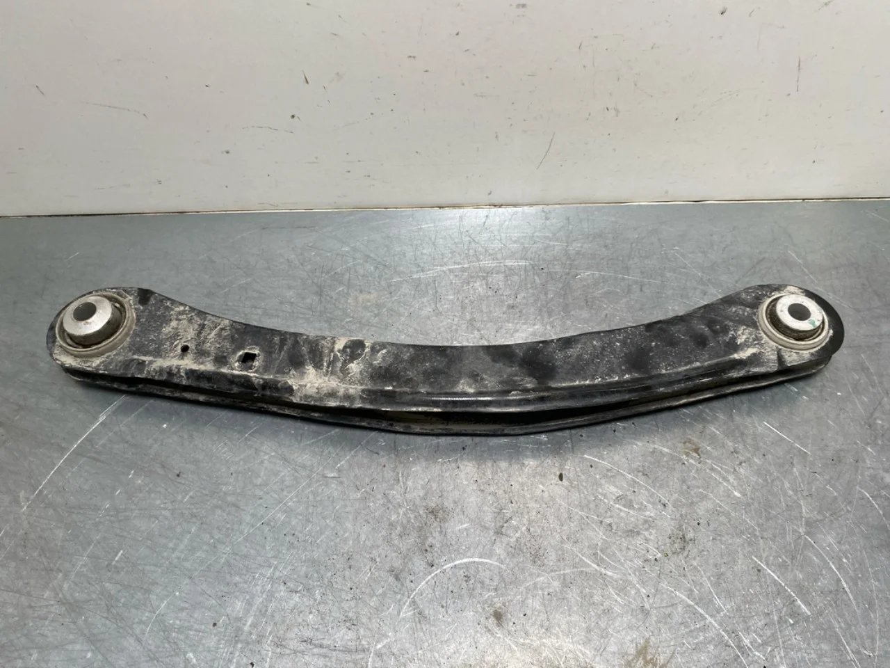 BMW IX 2022- Braț suspensie, dreapta spate vedere 2