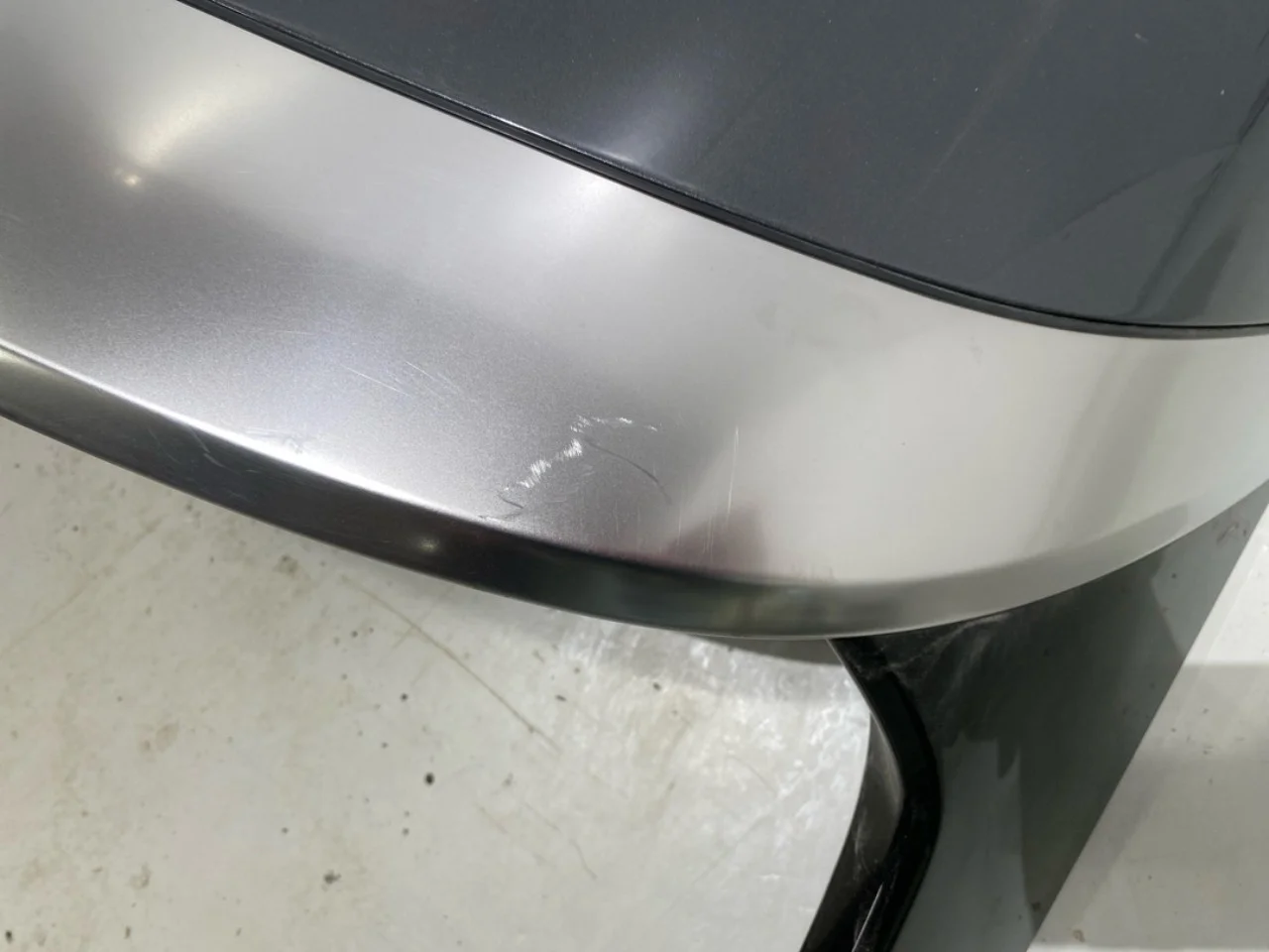 Hyundai KONA 2023- Spoiler, tailgate view 4
