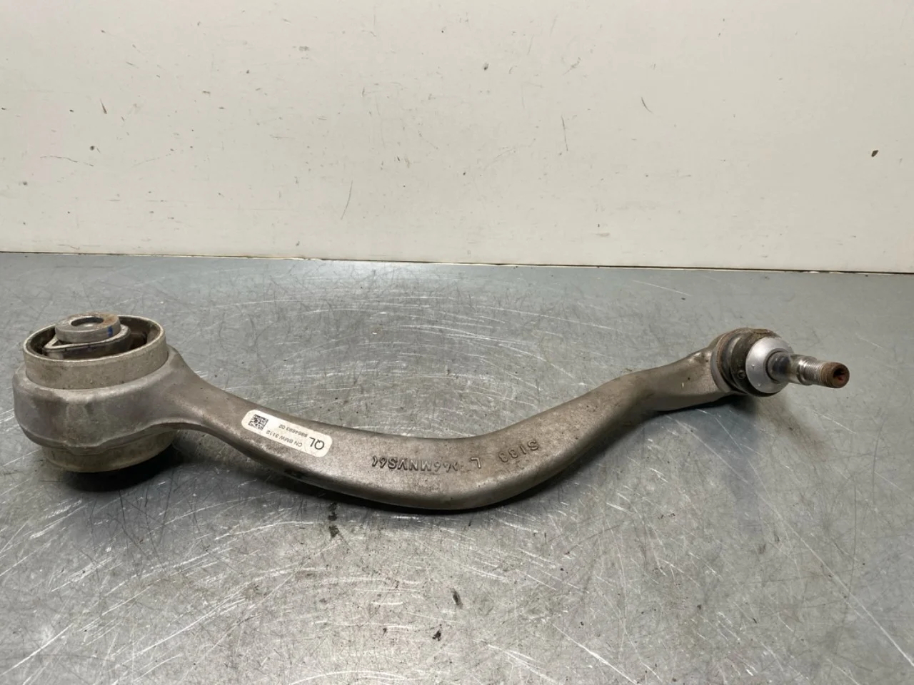 BMW IX 2022- Front left control arm