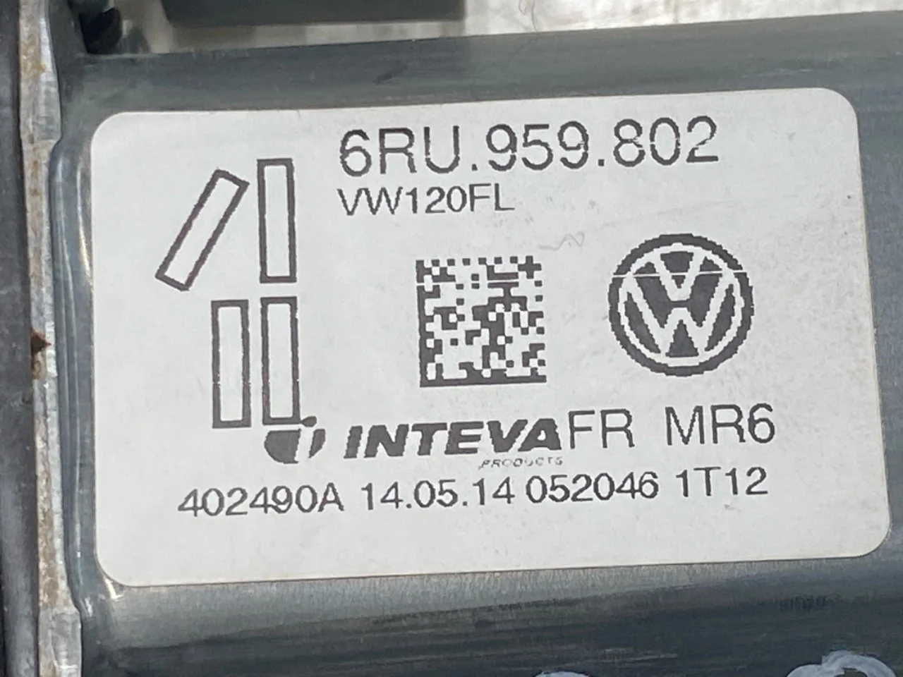 Volkswagen UP!, E-UP! Motor macara geam vedere 3