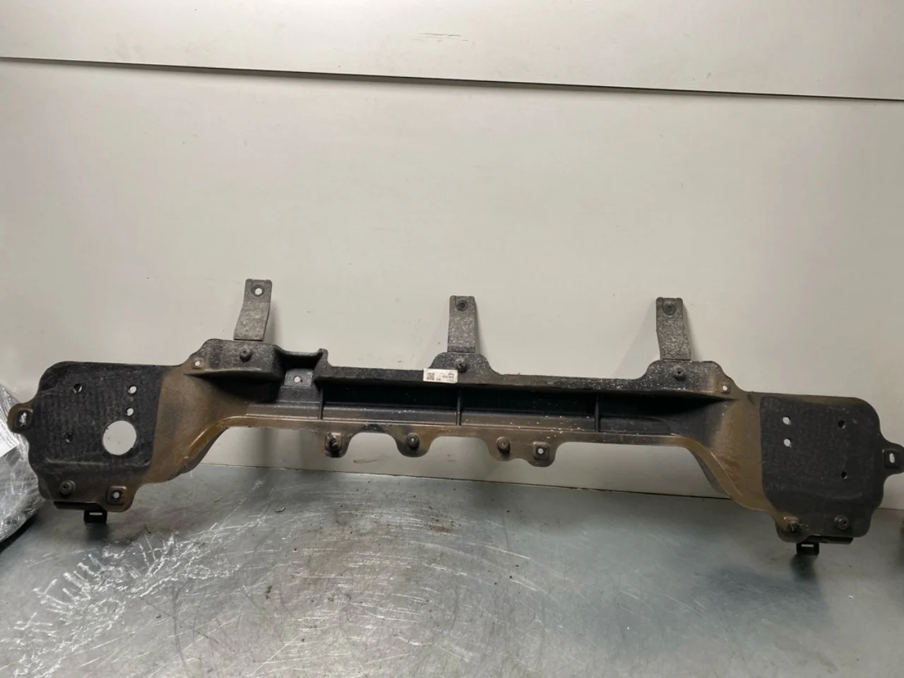 Hyundai IONIQ 6 CE 2023->> Bumper reinforcement beam, rear
