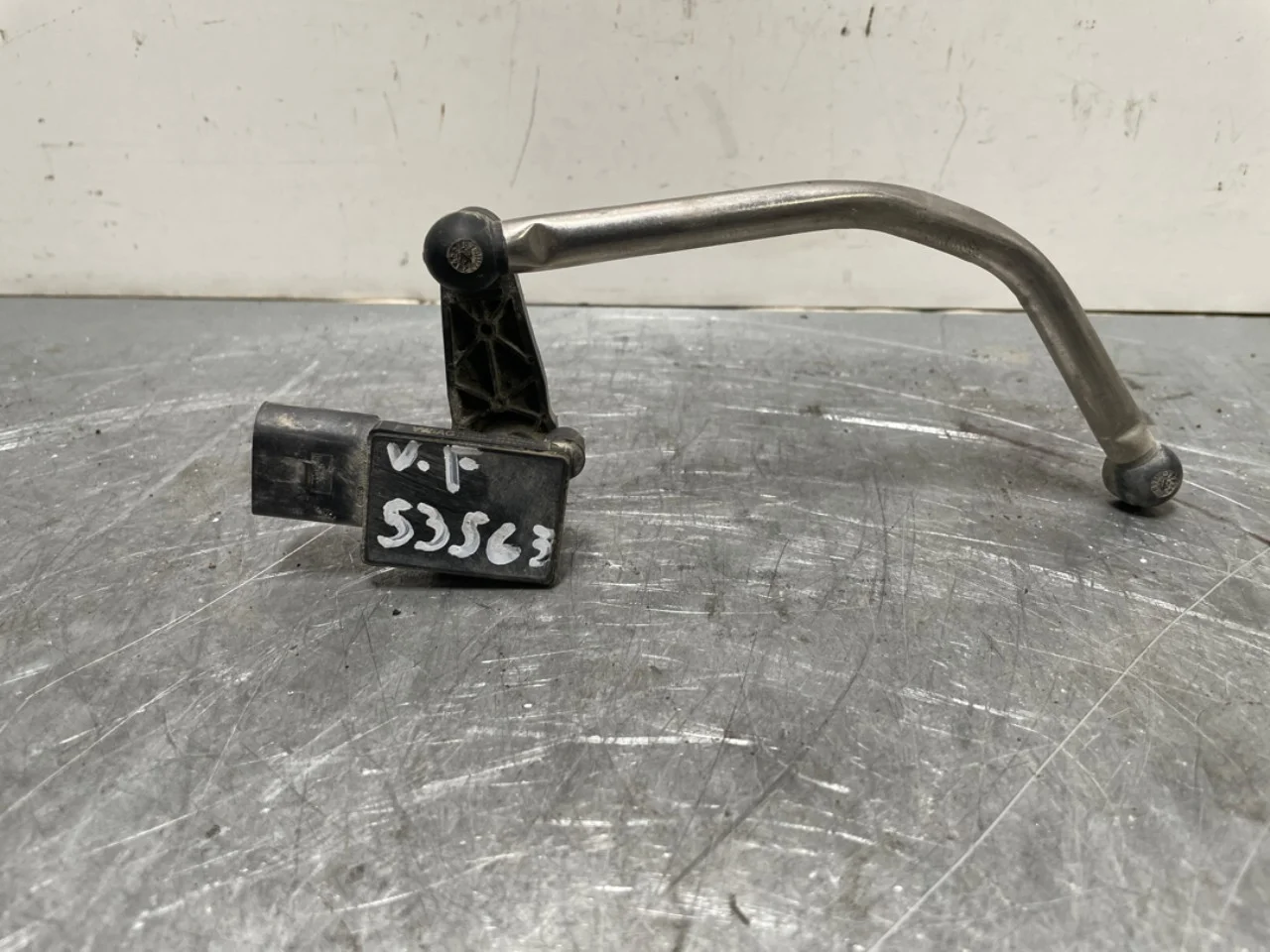Volkswagen ID BUZZ/CARGO 2022- Level control / air suspension sensor