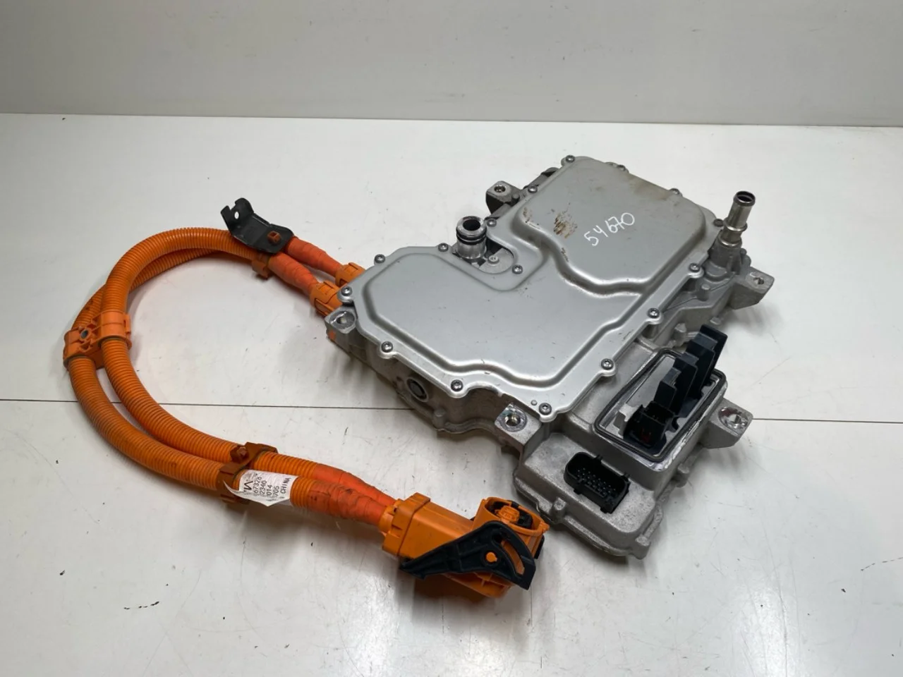Invertor, 12-220V