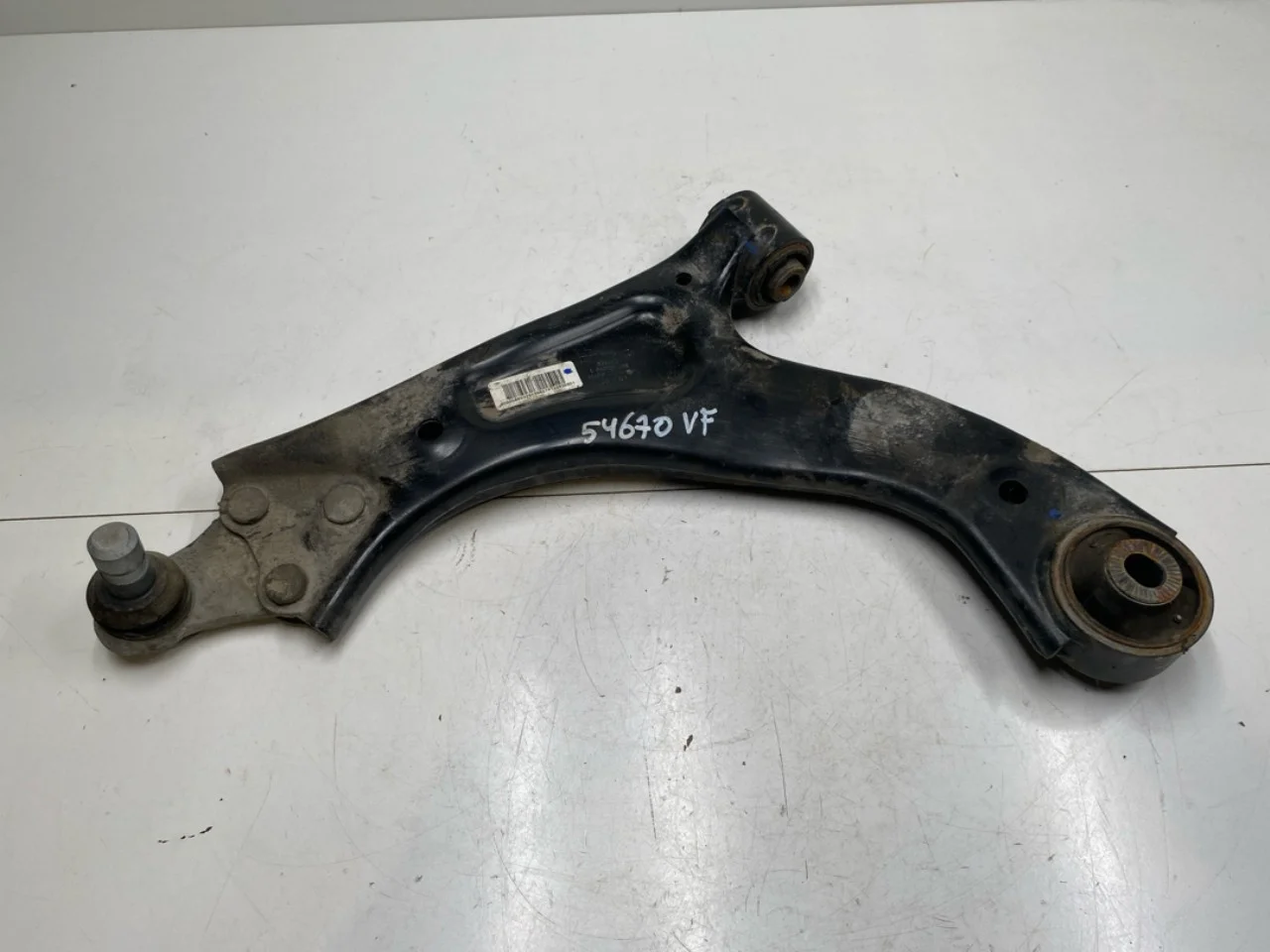 Front left control arm