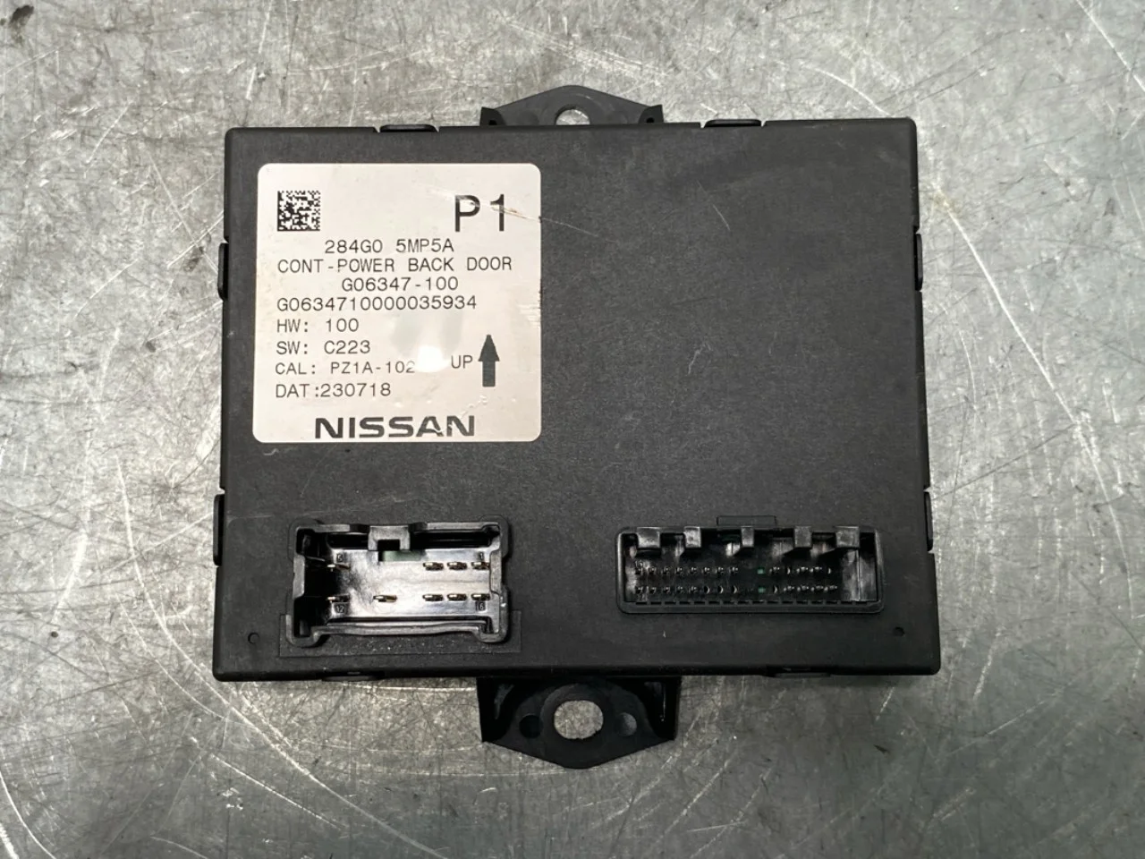 Nissan ARIYA 2021- Vezérlőegység, csomagtérajtó