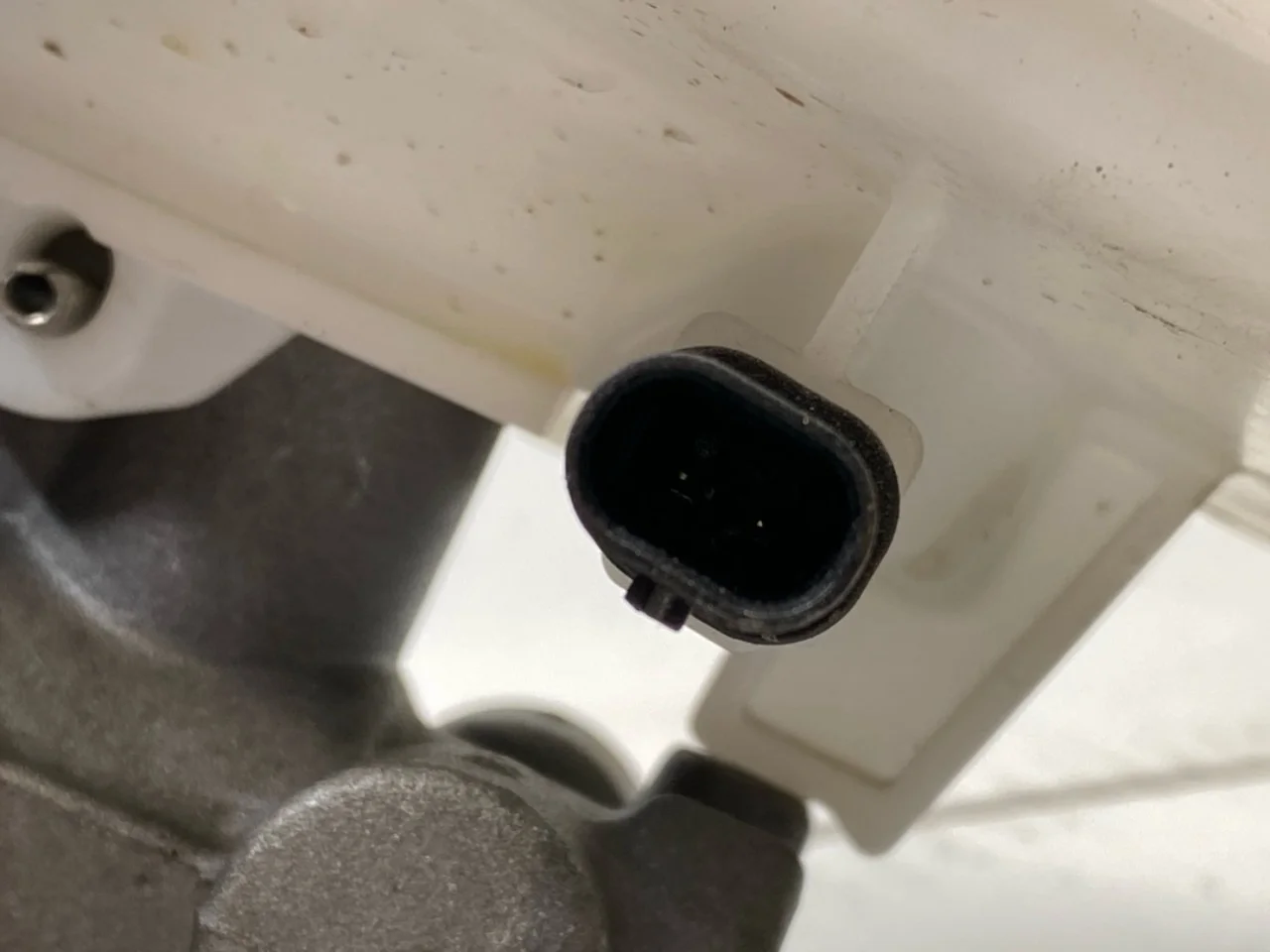 Tesla MODEL Y 2021- Fékrásegítő (szervó) nézet 4