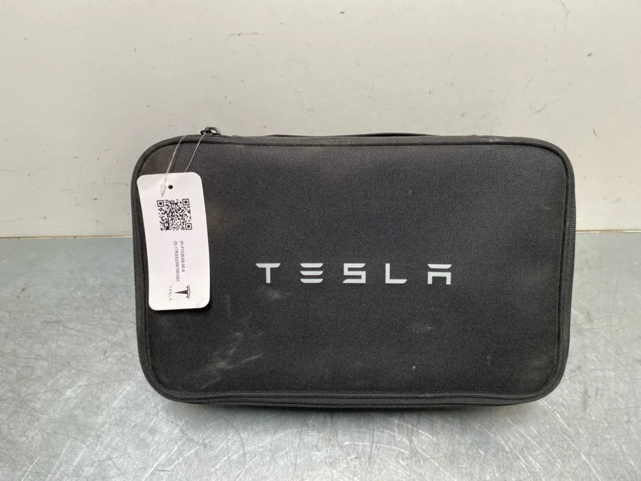 Tesla MODEL Y 2021- Tow bar