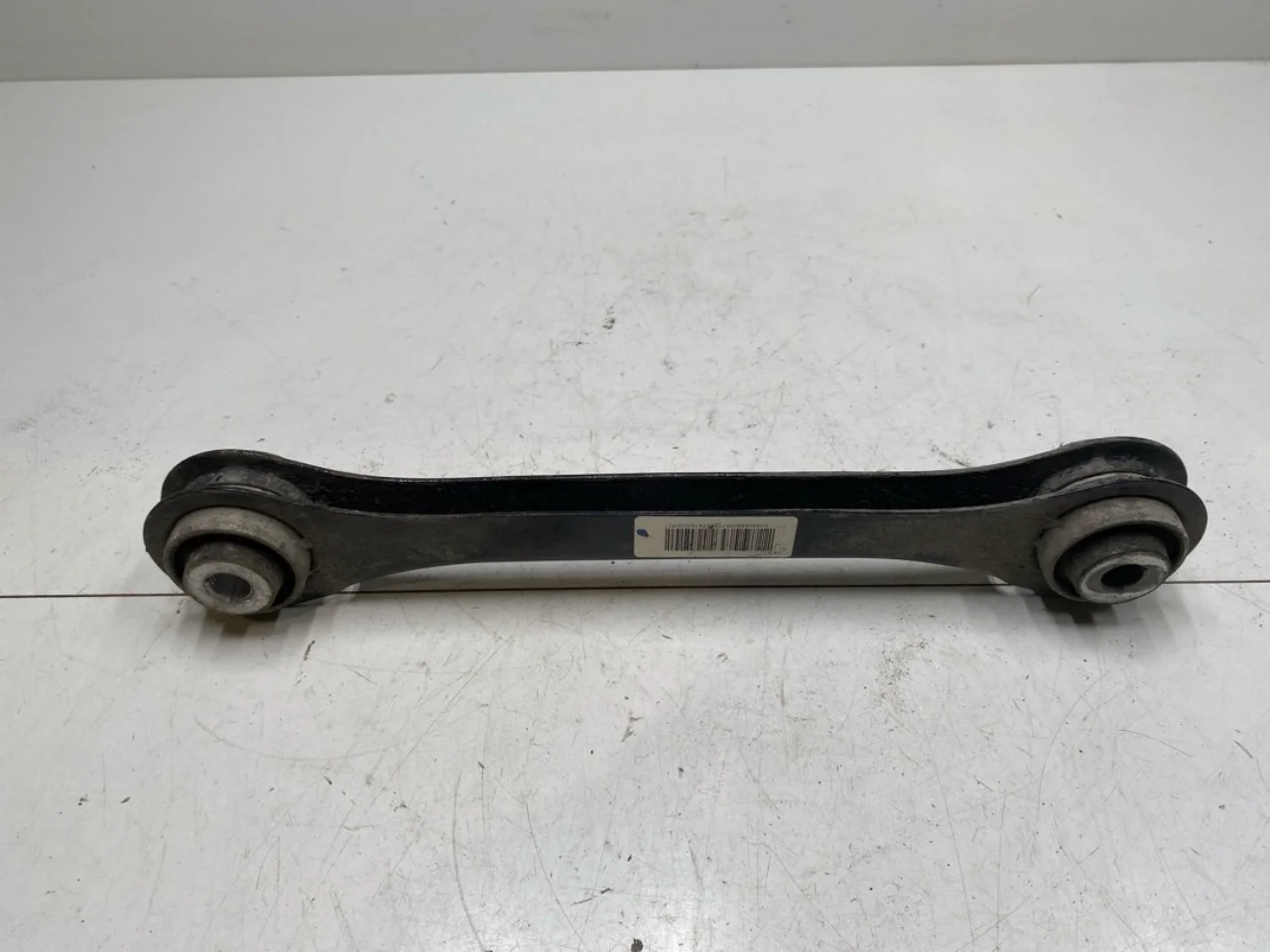 Control arm, rear right view 2