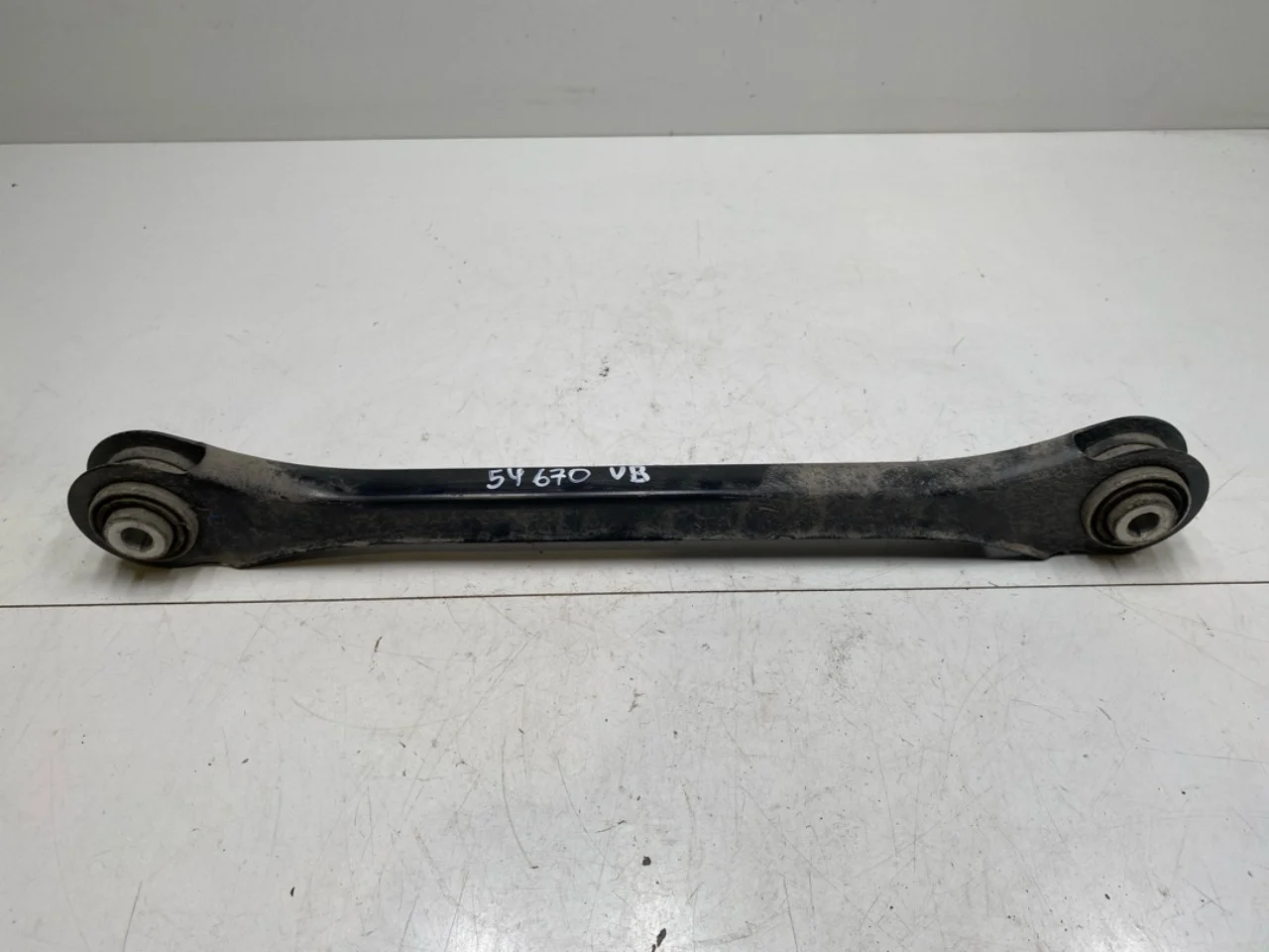 Control arm, rear left