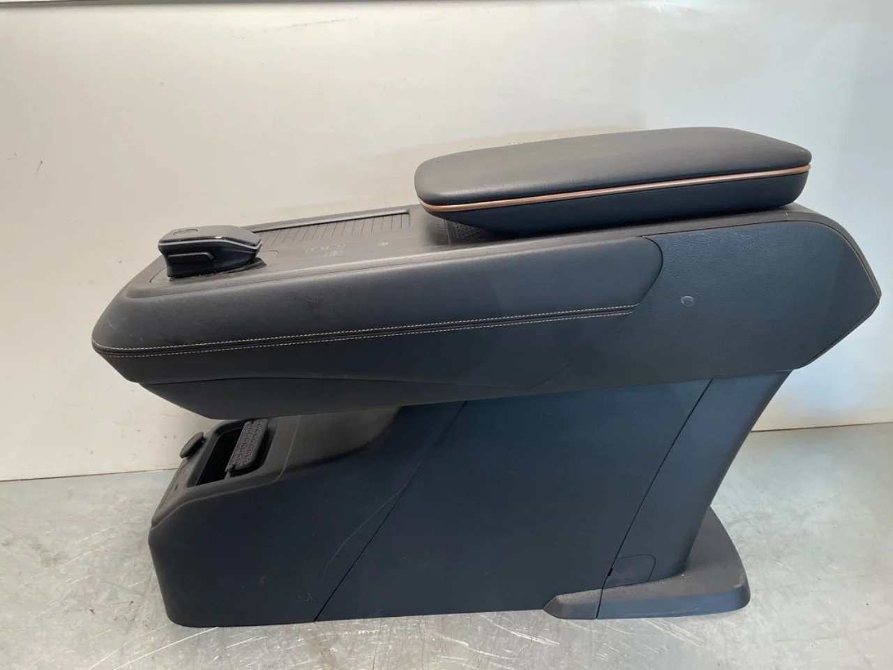 Nissan ARIYA 2021- Kartámasz nézet 2