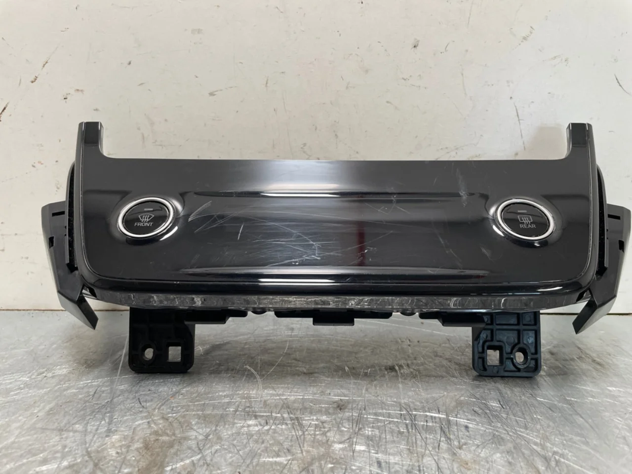 Hyundai IONIQ AE 2017-22 Heater control unit view 2