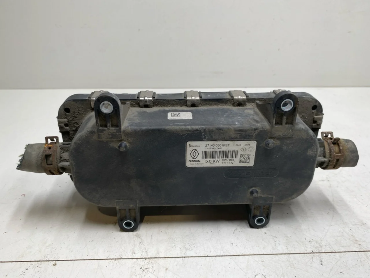 Nissan LEAF 2011-17 Engine heater, electric view 4