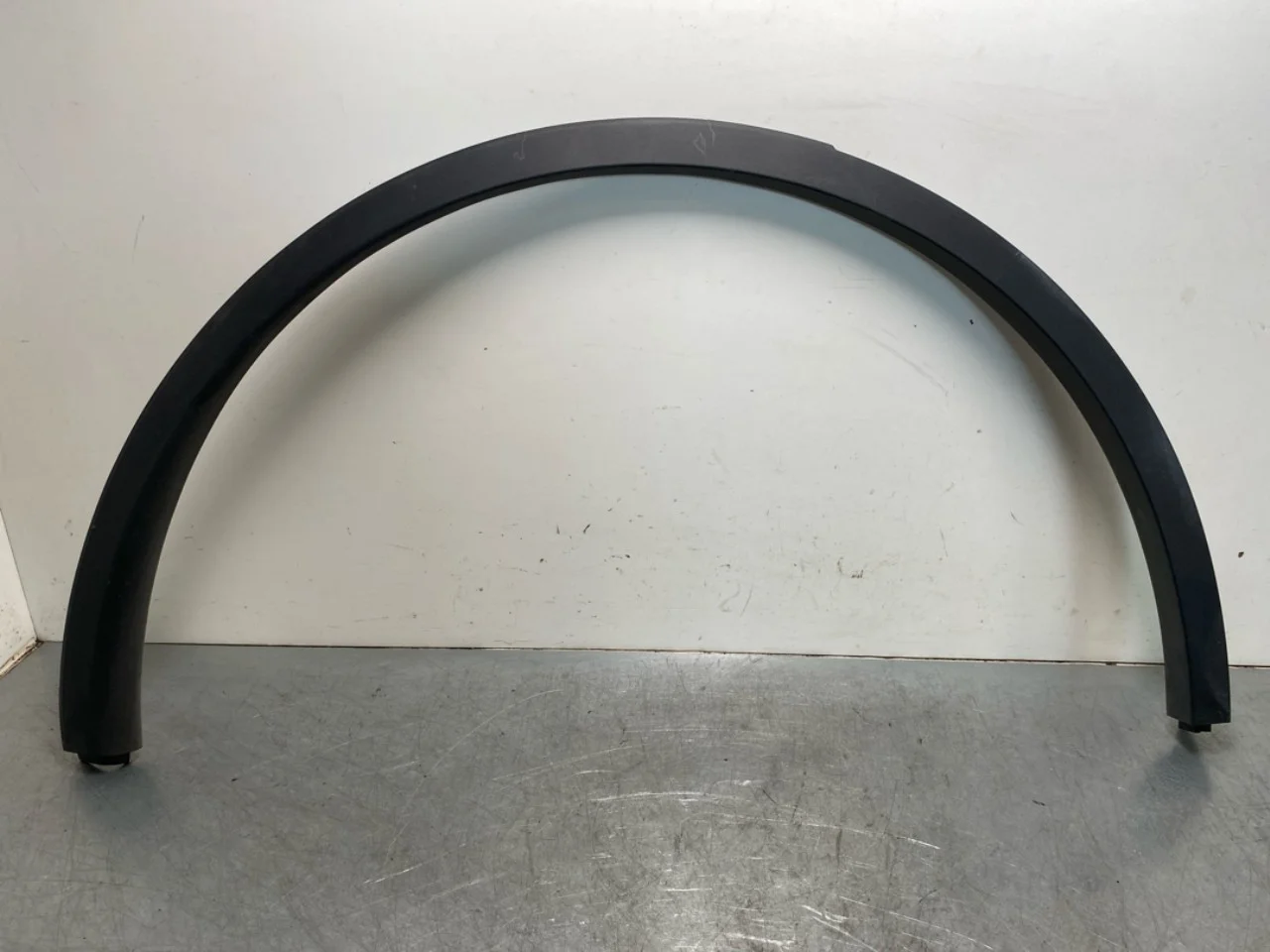 Tesla MODEL Y 2021- Wheel arch trim