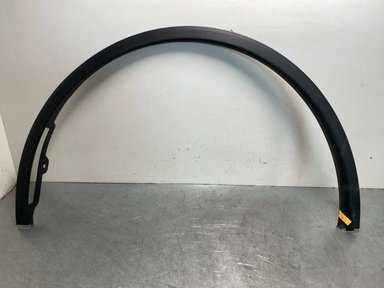 Tesla MODEL Y 2021- Wheel arch trim