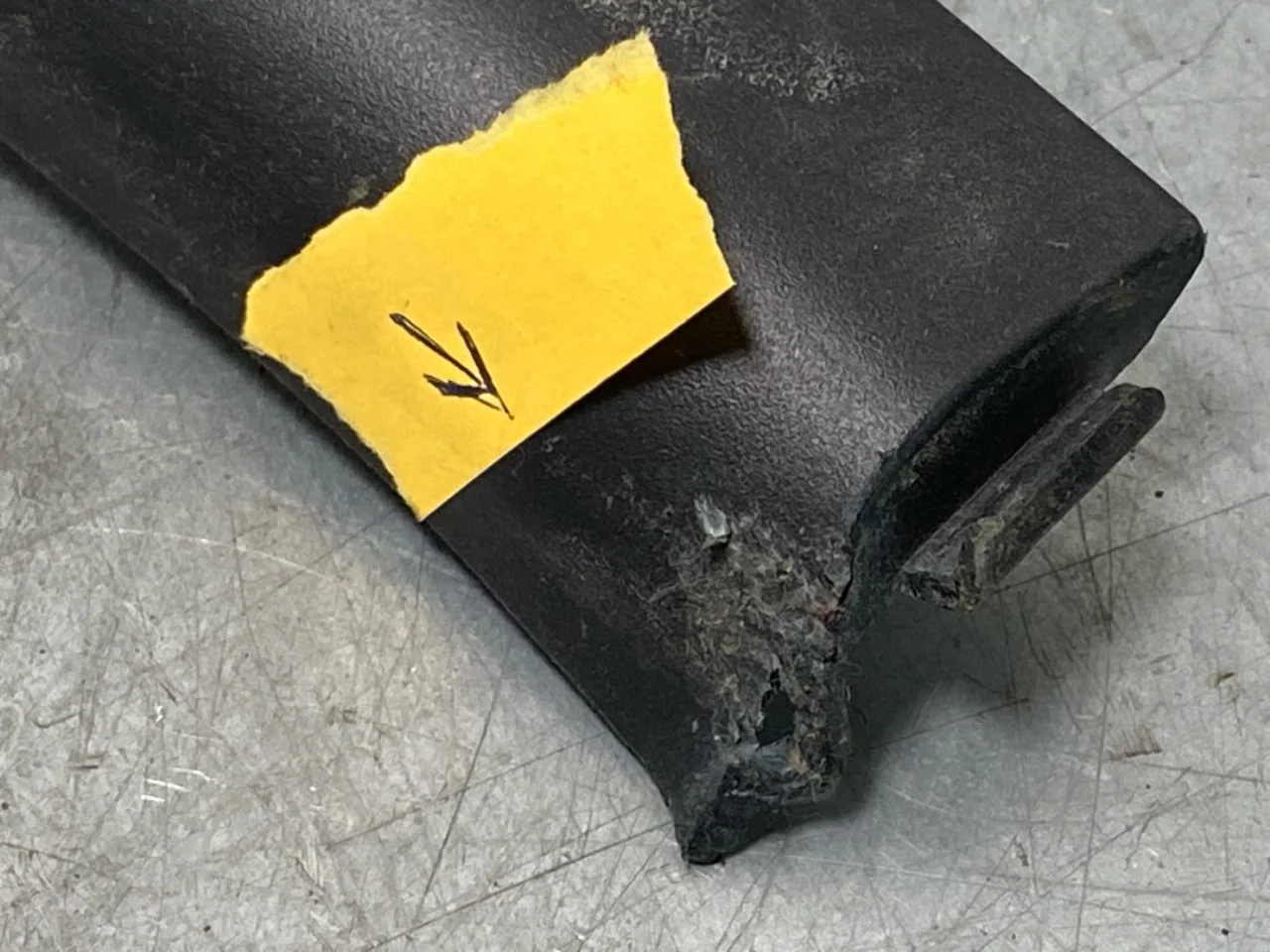 Tesla MODEL Y 2021- Wheel arch trim view 3