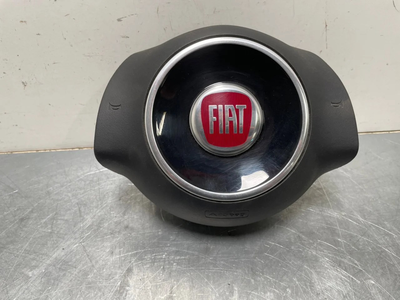 Fiat 500 2007->>24 Légzsák, kormánypárna