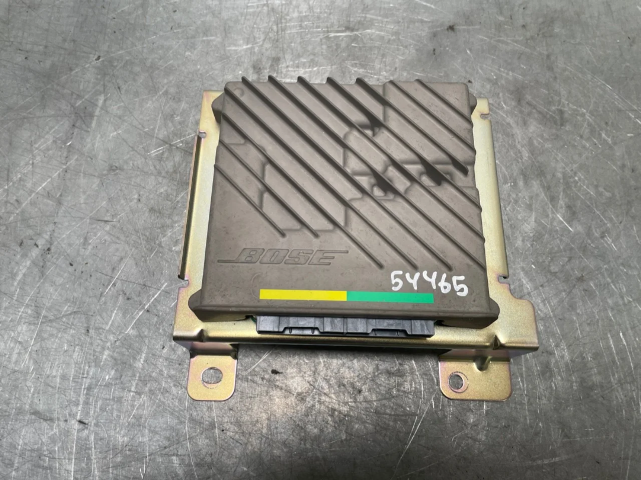 Hyundai IONIQ 6 CE 2023->> Radio / hi-fi amplifier