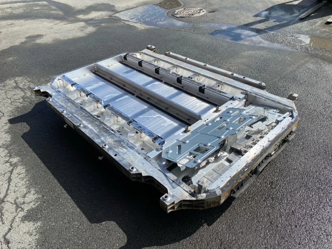 Mercedes EQC 2020- Baterie de înaltă tensiune vedere 2