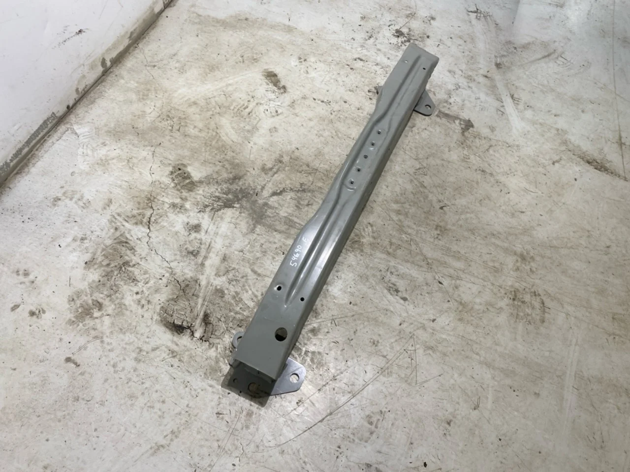 Renault ZOE/E- TECH 2013--> Bumper reinforcement beam, front view 2