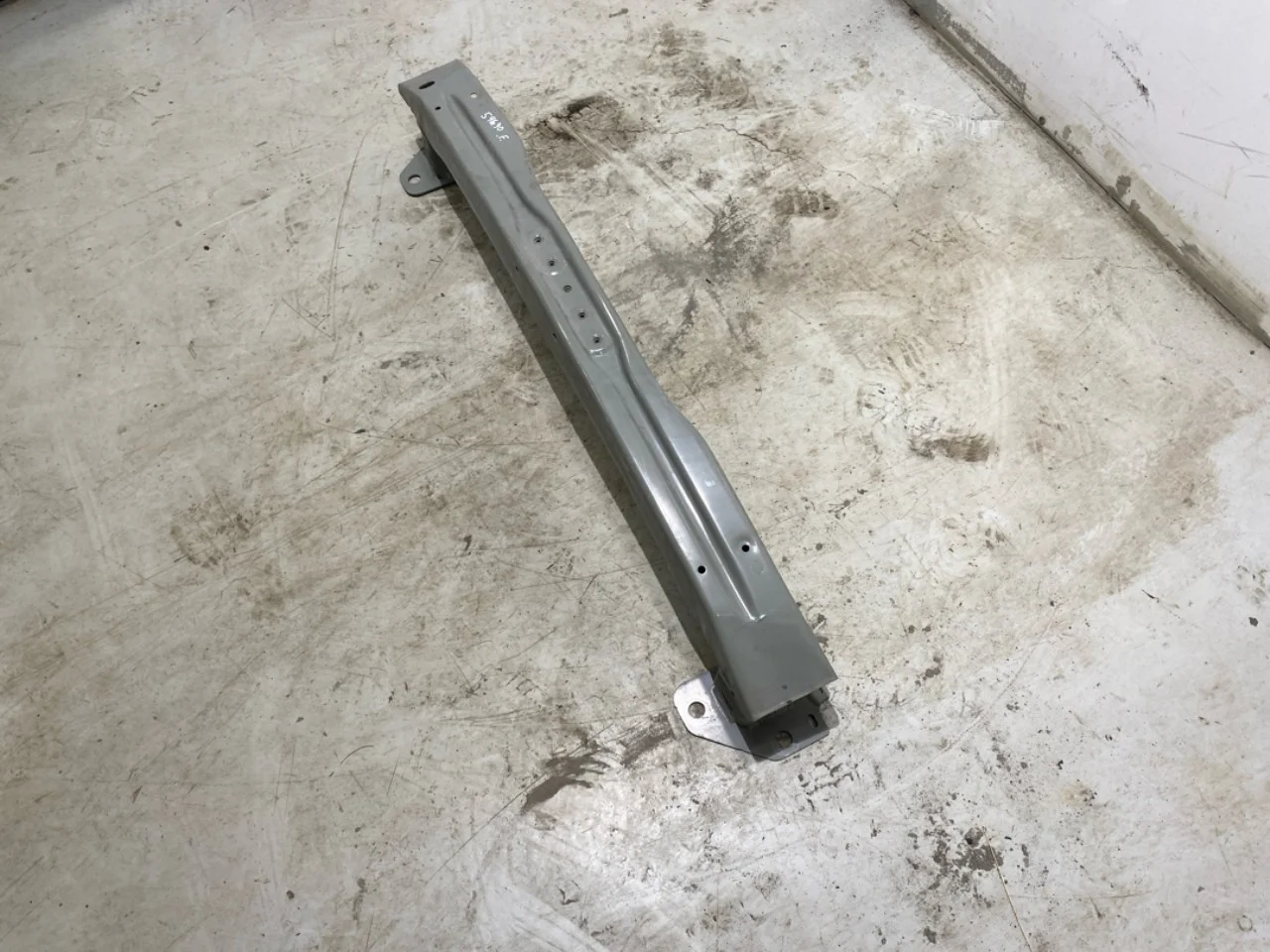 Renault ZOE/E- TECH 2013--> Bumper reinforcement beam, front view 3