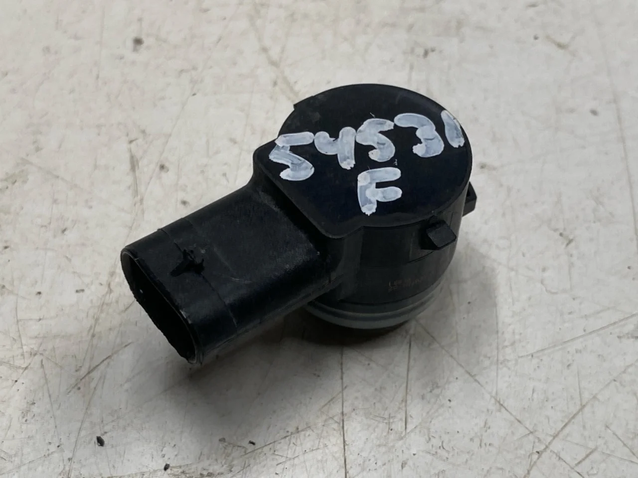 Mercedes EQC 2020- Parkolószenzor, első nézet 2