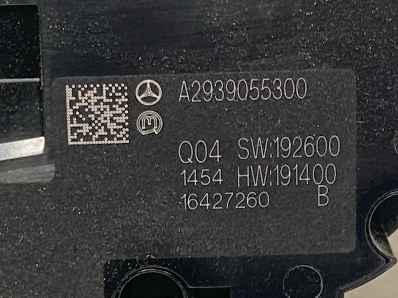 Mercedes EQC 2020- Egyéb kapcsolók nézet 4