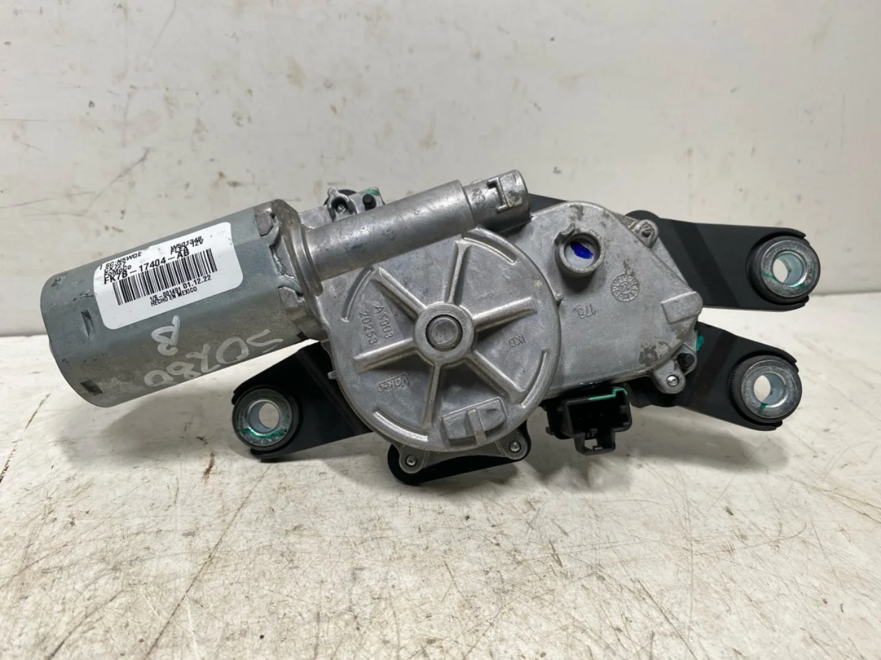 Ford MUSTANG MACH-E 2021- Ablaktörlő motor, csomagtérajtó