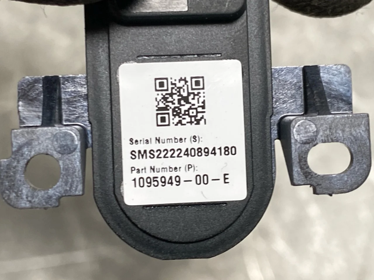 Tesla MODEL Y 2021- Exterior camera view 3