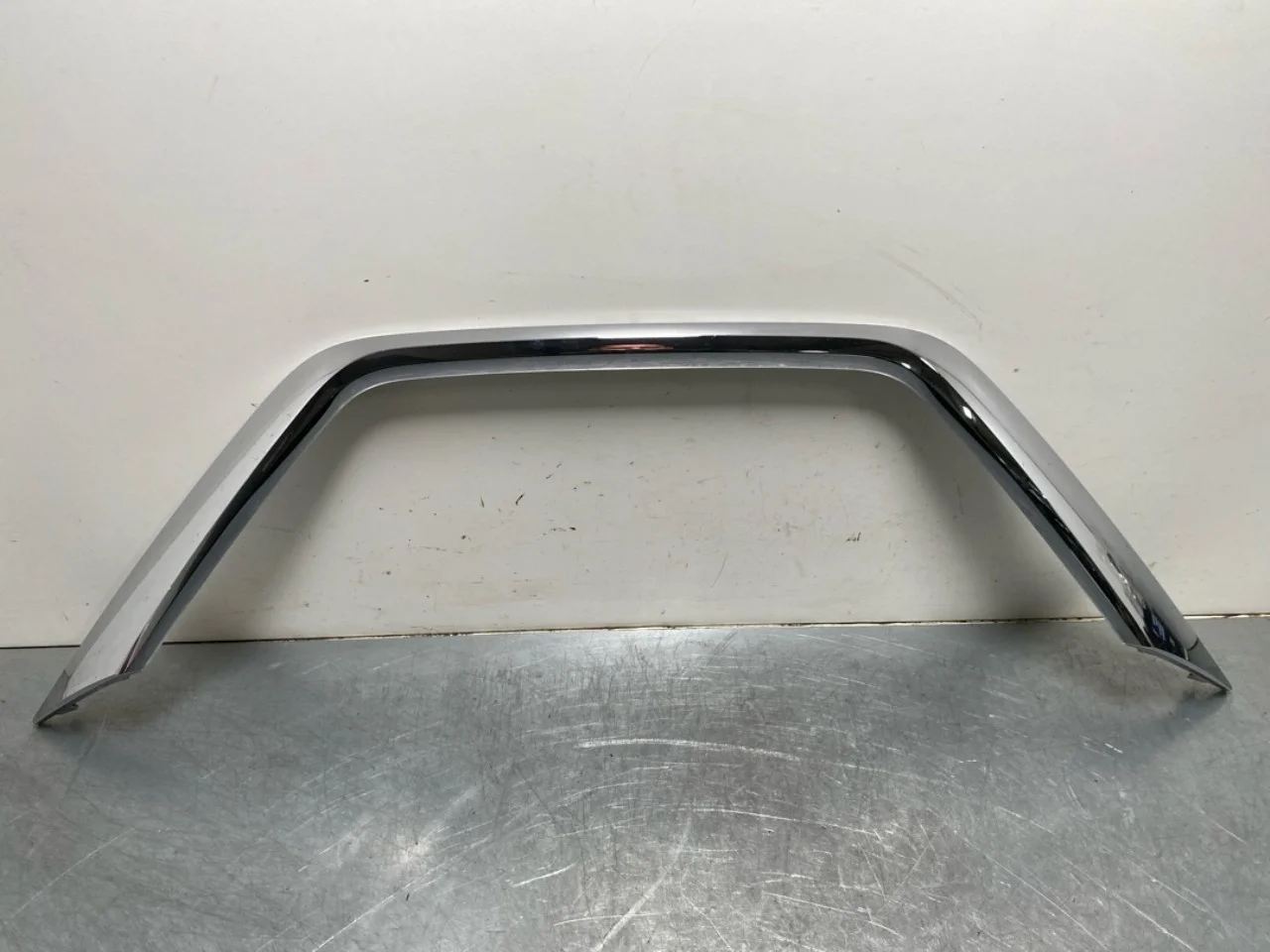 Nissan LEAF 2017-24 Grille, complete view 2