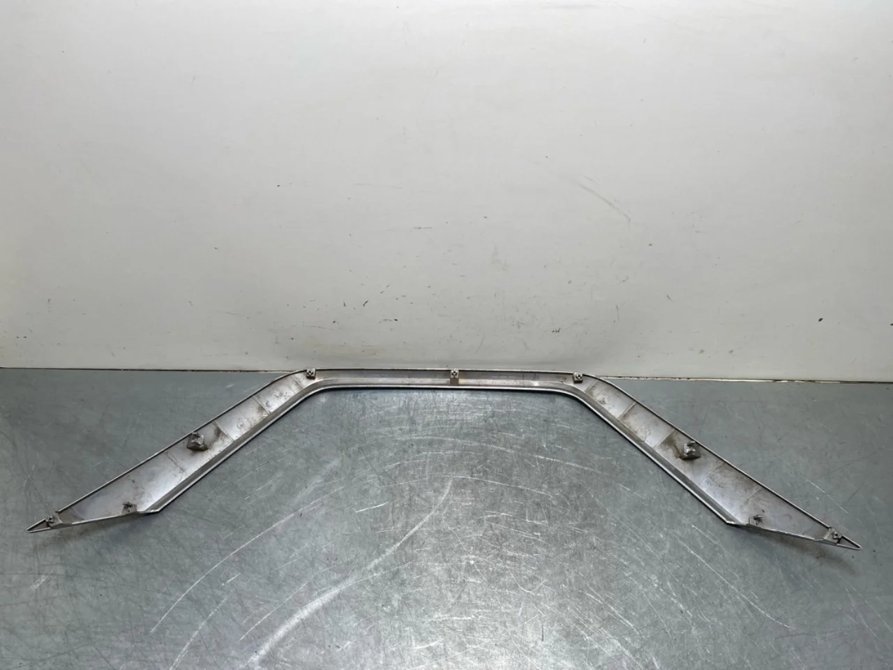 Nissan LEAF 2017-24 Grille, complete view 3