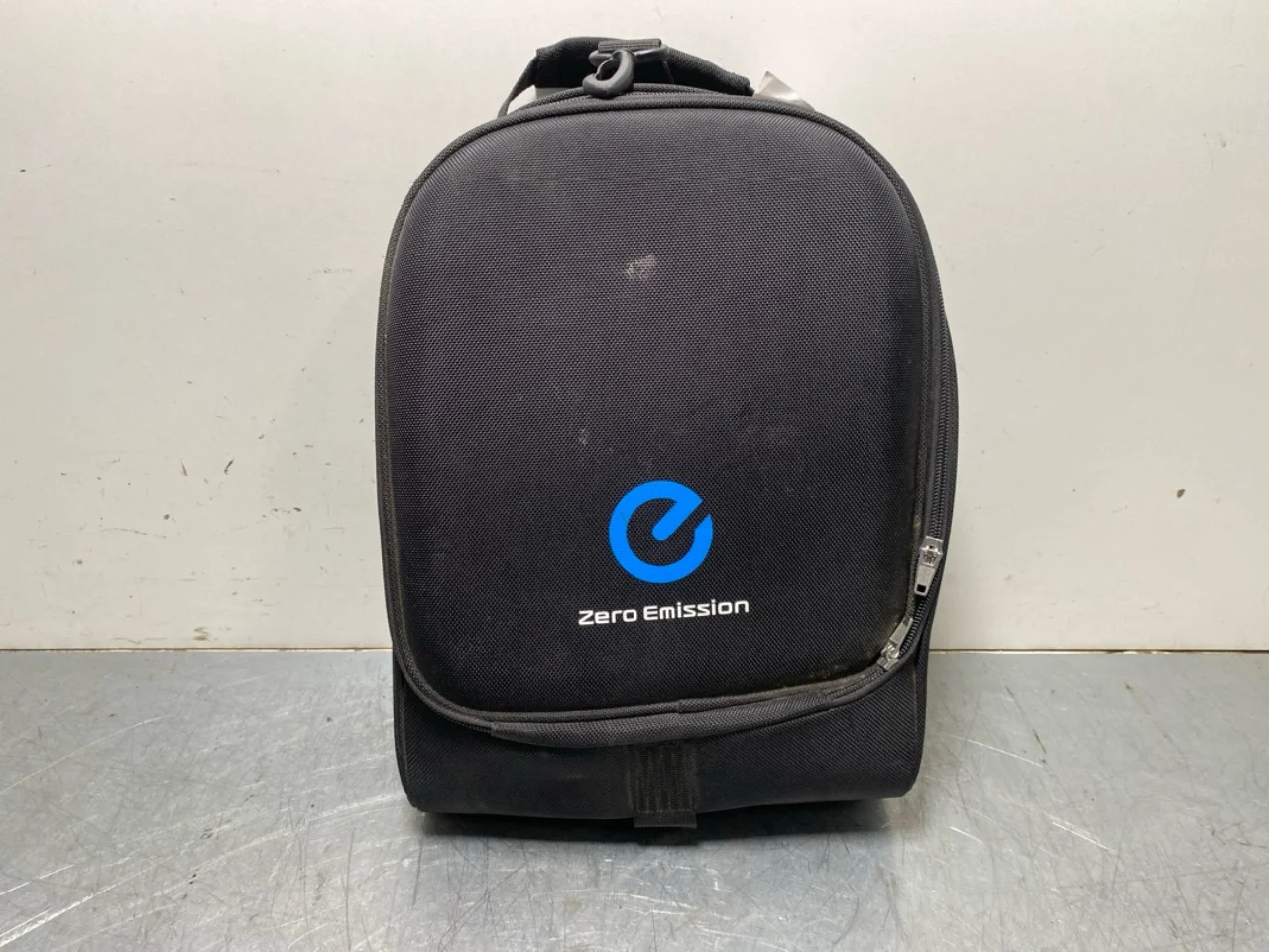 Nissan LEAF 2011-17 Battery charger