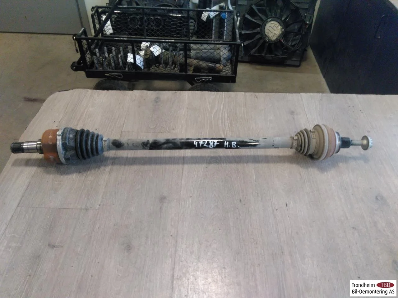 Skoda ENYAQ IV 2021- Rear right driveshaft