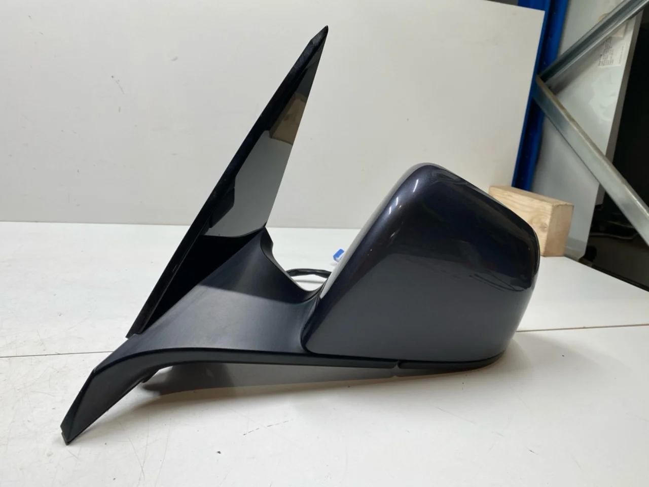 Tesla MODEL Y 2021- Tükör, bal, elektromosan állítható