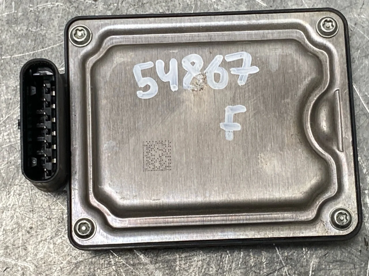 Tesla MODEL Y 2021- Tempomat (adaptív) érzékelő nézet 2