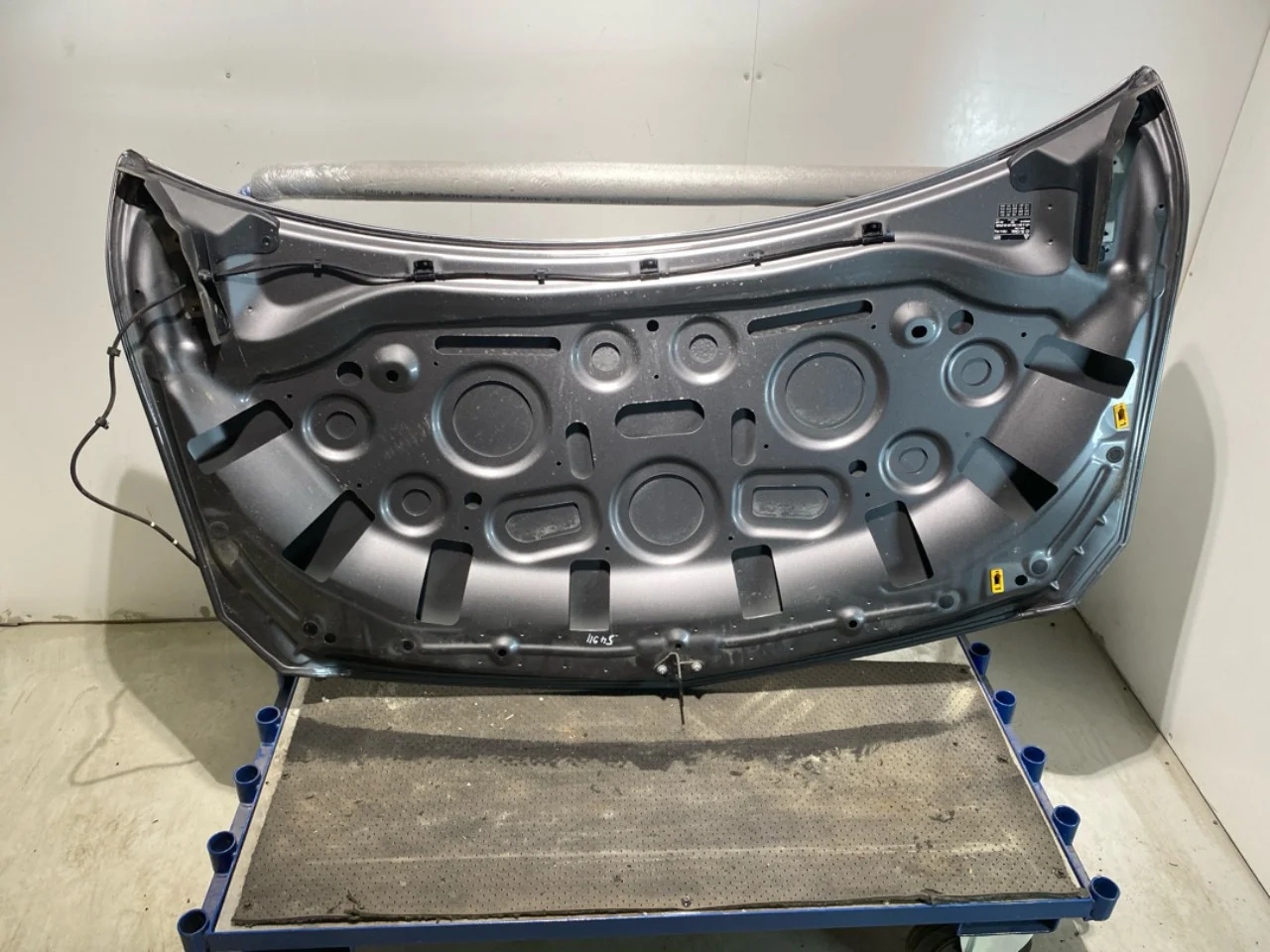 Mercedes B 180-200 W246/W242 2012-19 Motorháztető nézet 4
