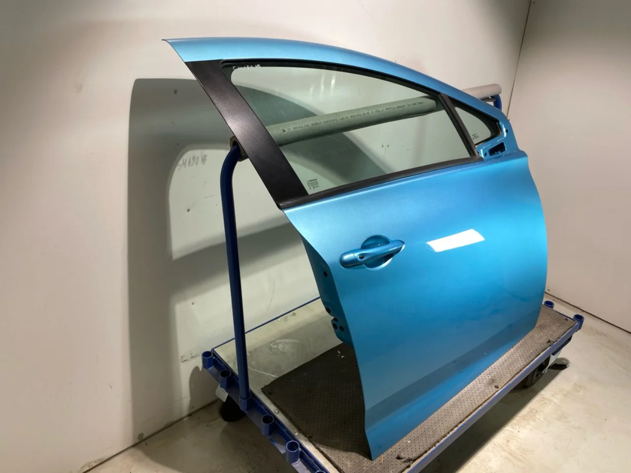 Renault ZOE/E- TECH 2013--> Ajtó, 4 ajtós, első, jobb nézet 2
