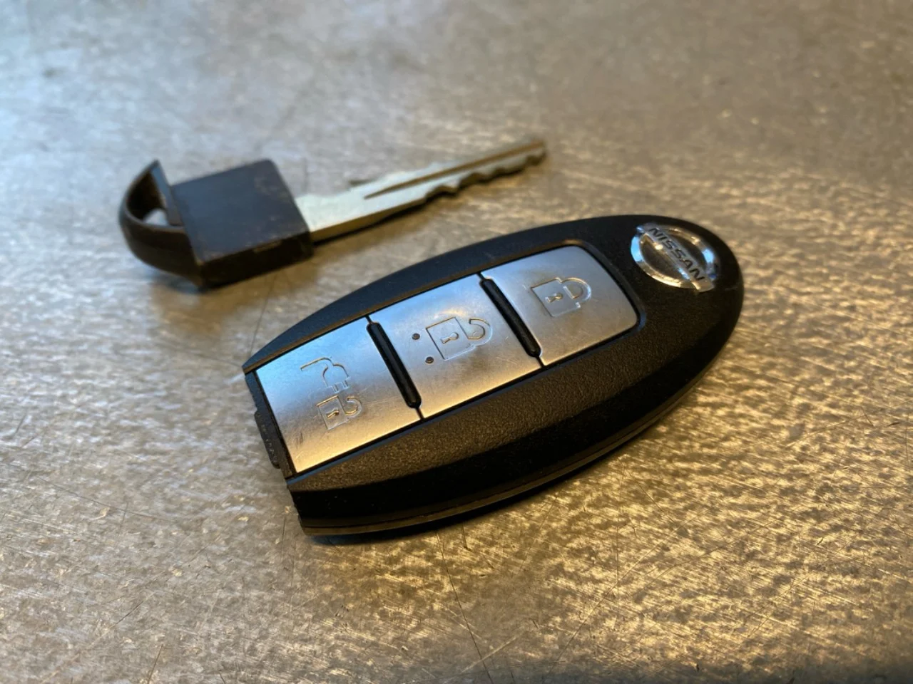 Nissan LEAF 2011-17 Remote control, central locking / alarm