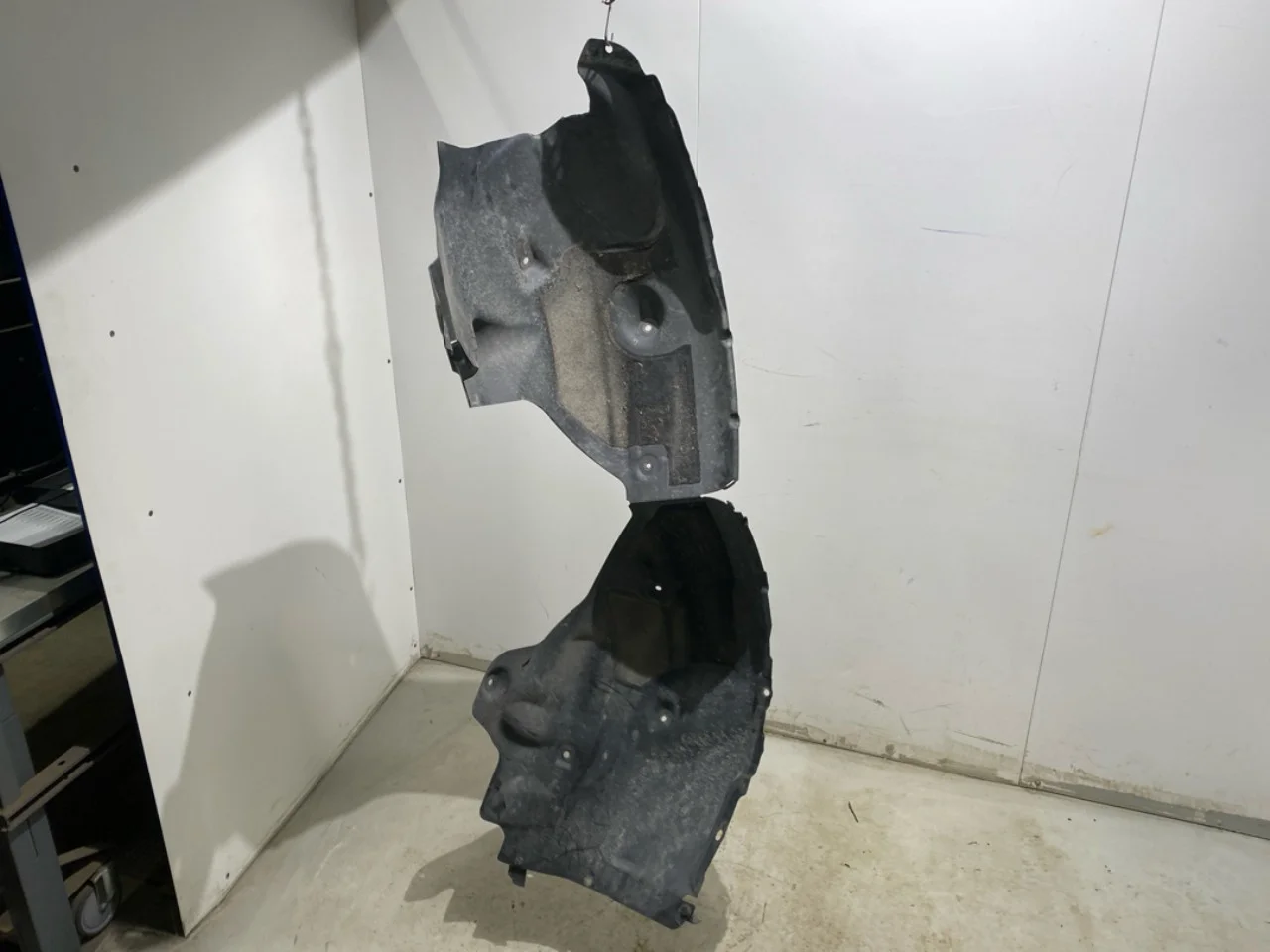 Tesla MODEL Y 2021- Inner fender liner