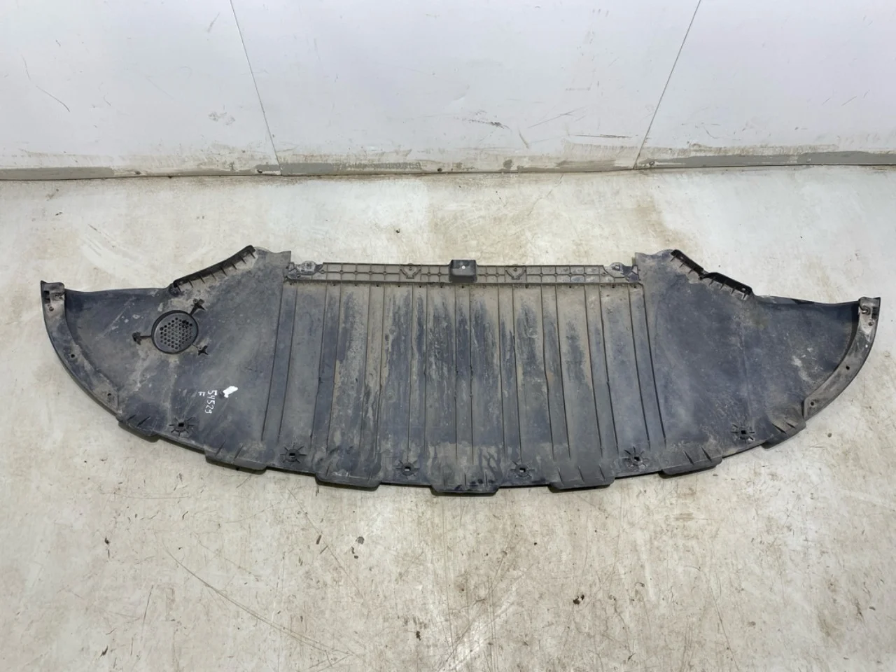 Tesla MODEL Y 2021- Underbody protection plate (engine/gearbox/floor)