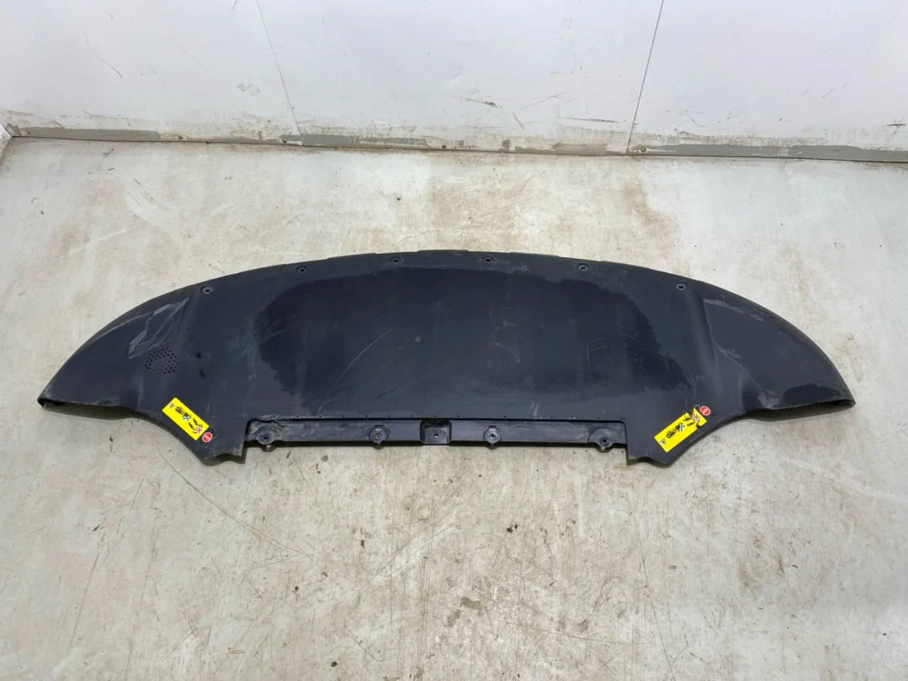 Tesla MODEL Y 2021- Underbody protection plate (engine/gearbox/floor) view 4