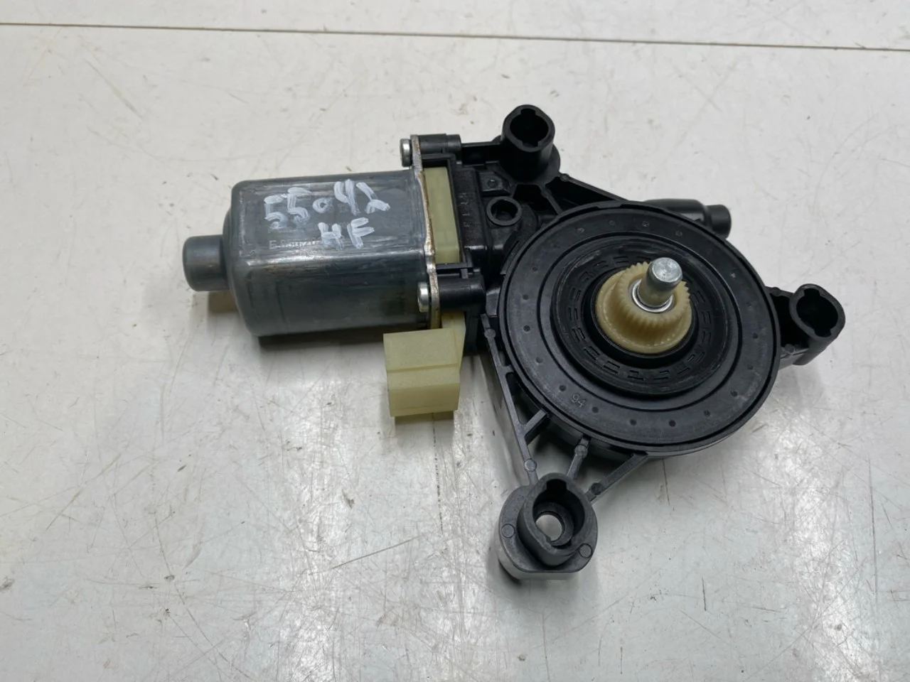 Volkswagen GOLF, E-GOLF VII 2013-20 Motor macara geam