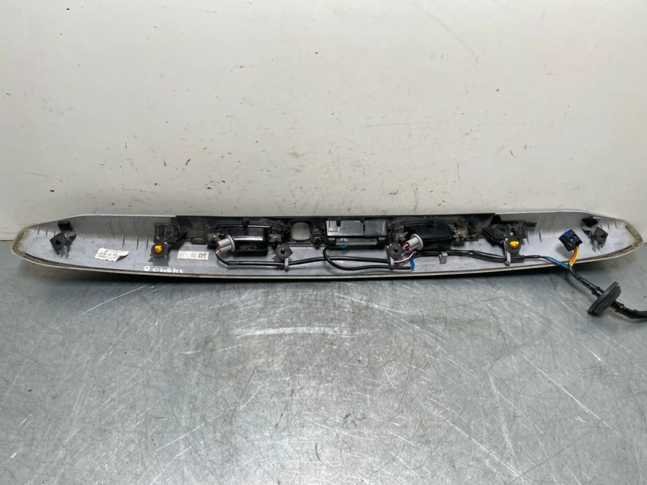 Hyundai KONA / ELECTRIC 2018-23 Tailgate exterior handle view 3