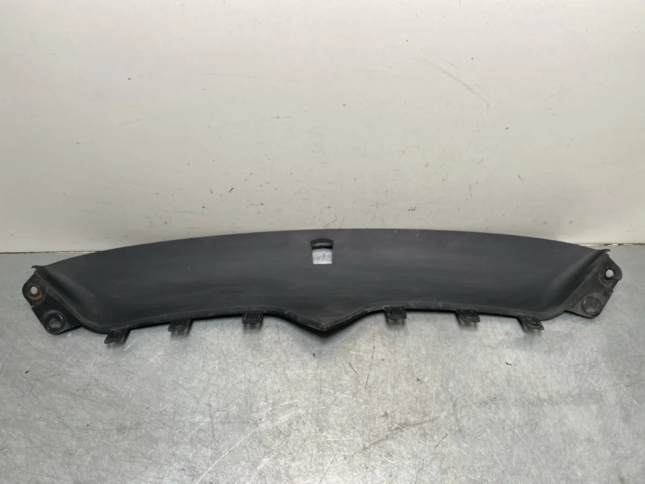 Tesla MODEL X 2016- Grille, center section