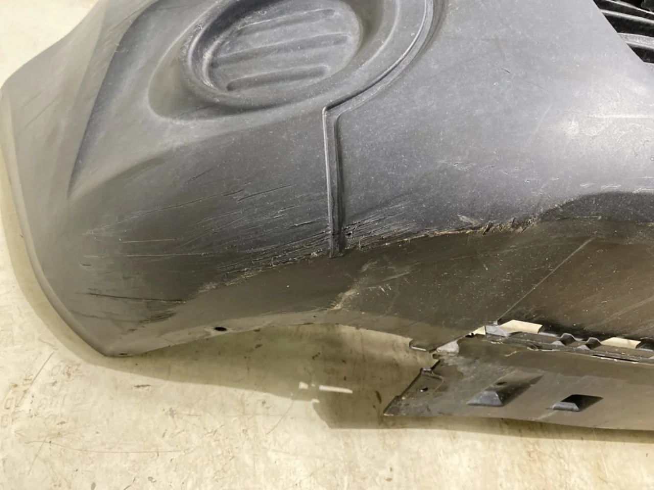 Citroen BERLINGO 2008-18 Front bumper view 4